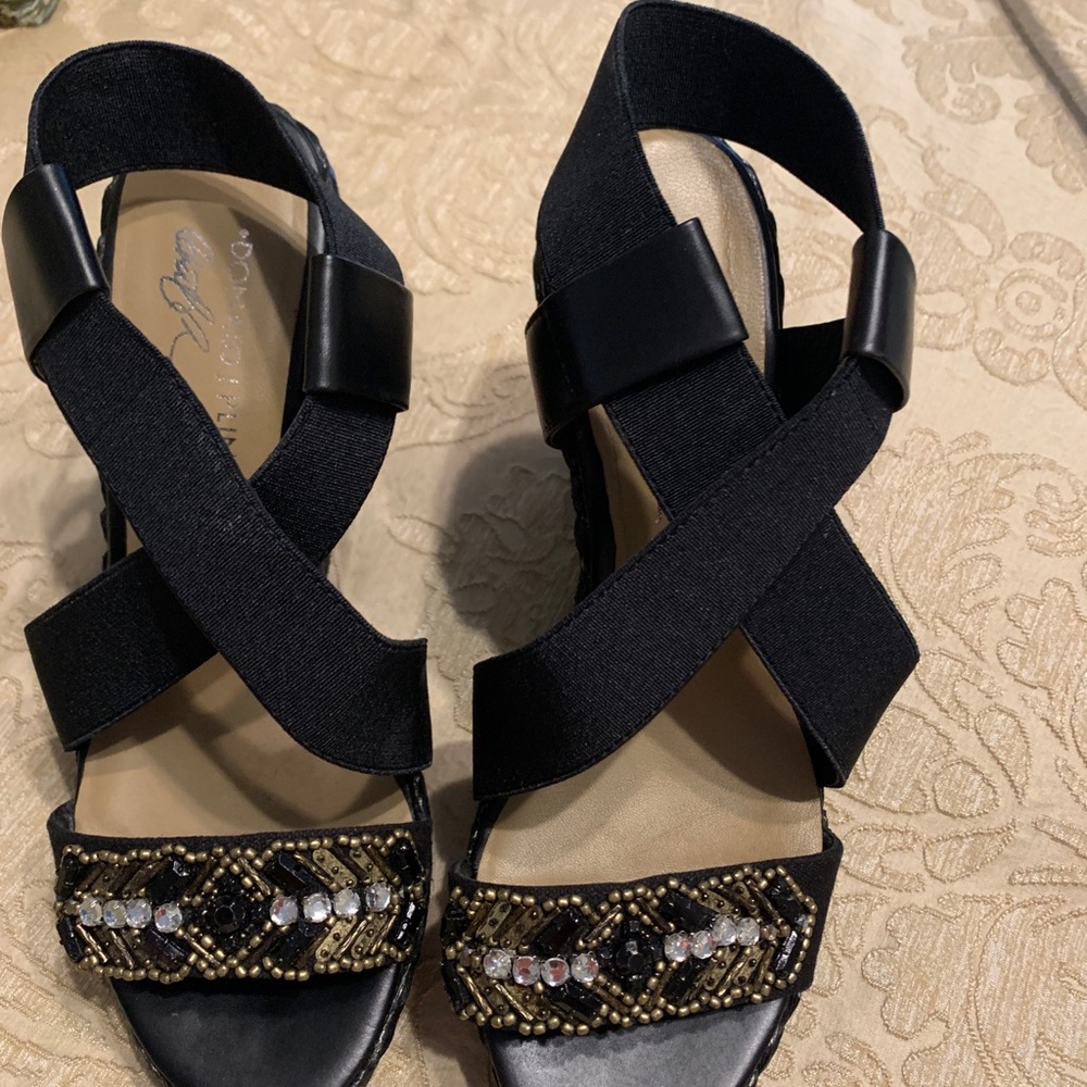 Donald Pliner wedge shoes